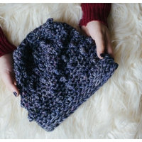 Running On Yarn Cowl & Hat - Crochet Patterns By The Firefly Hook